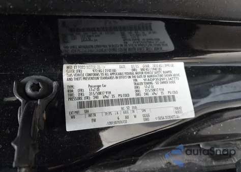 2015 Ford Focus Titanium z USA, uszkodzony, nr VIN 1FADP3N29FL347770